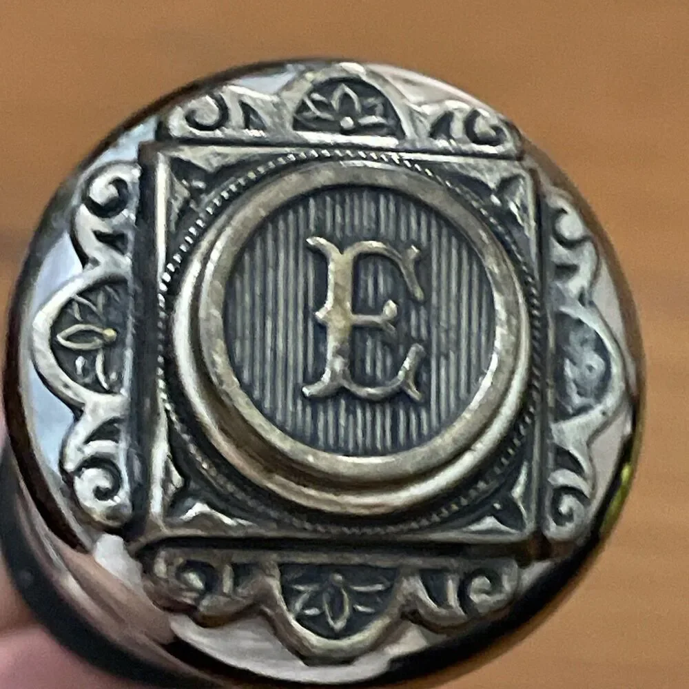 Silver Tone Monogram E Wine Bottle Stopper Ornate Antique Style Barware Gift